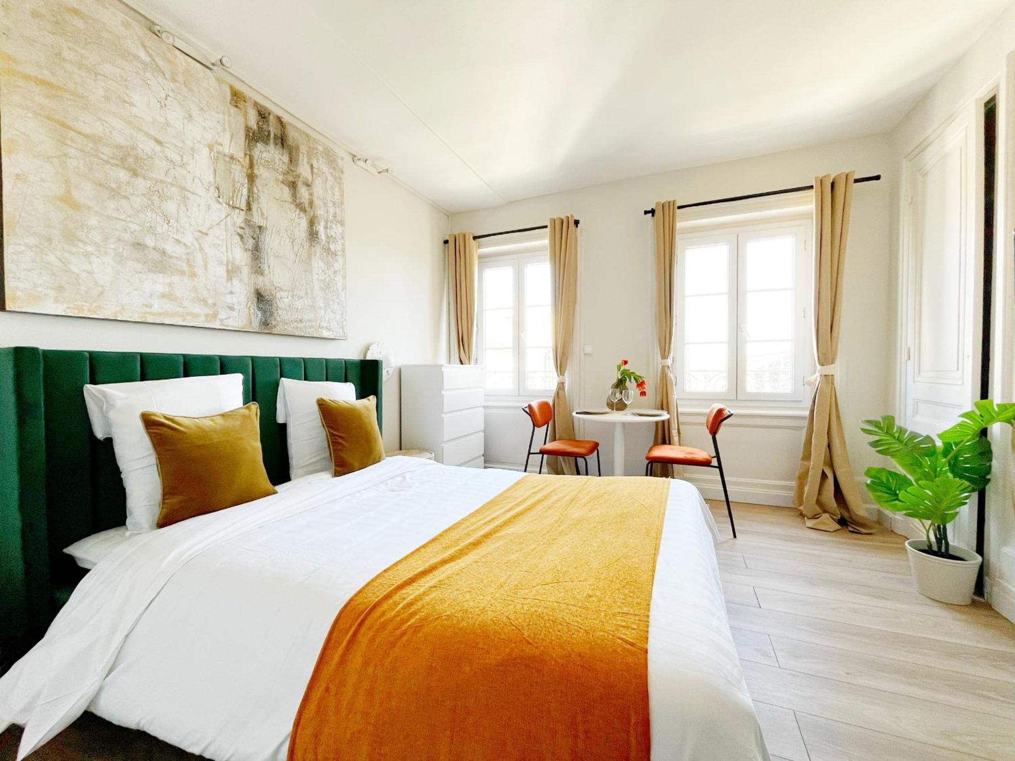 Suite Opium Lyon Exterior photo