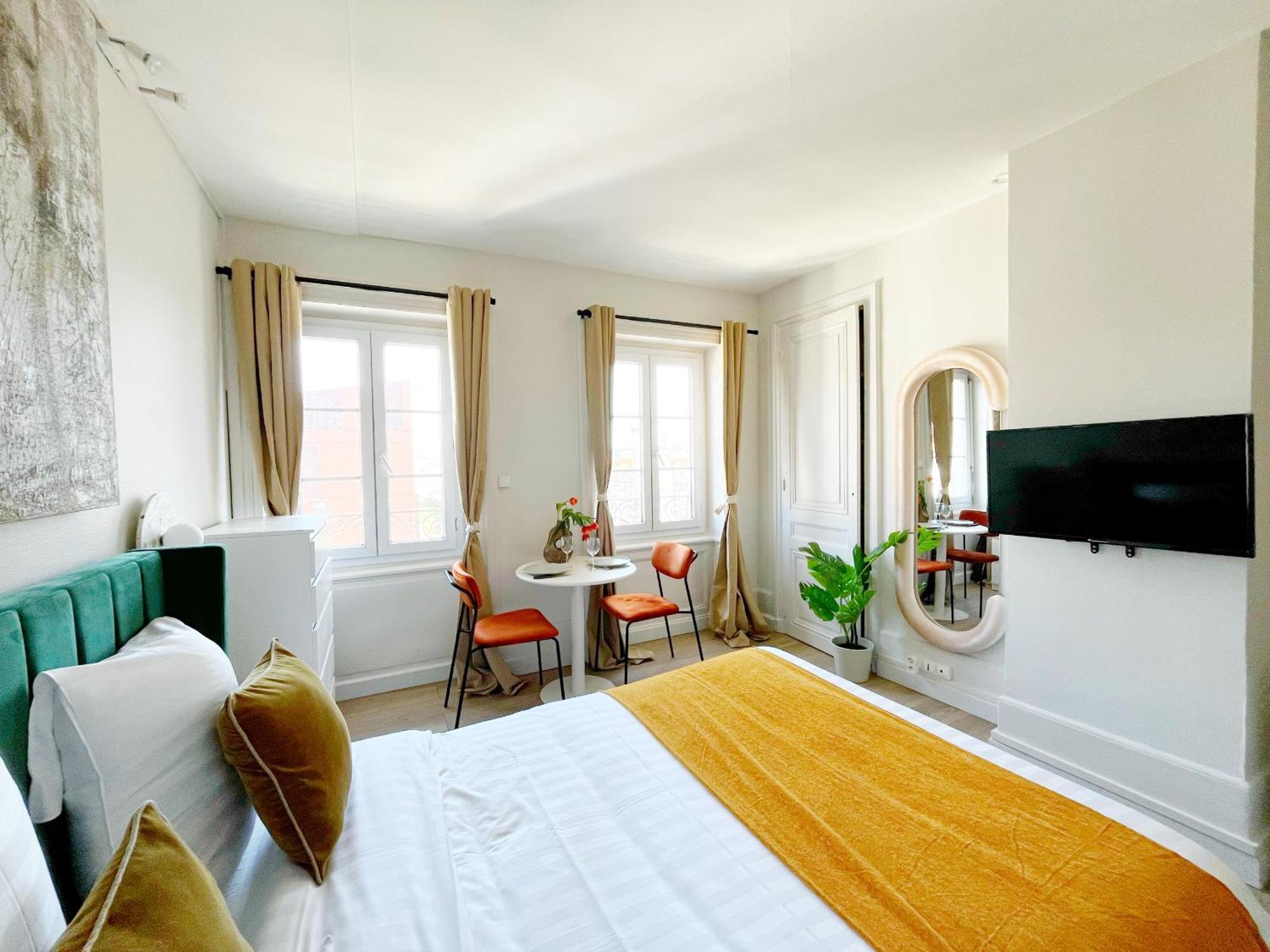 Suite Opium Lyon Exterior photo