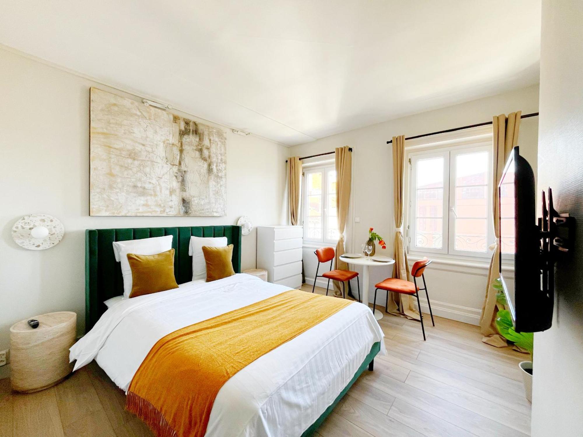 Suite Opium Lyon Exterior photo