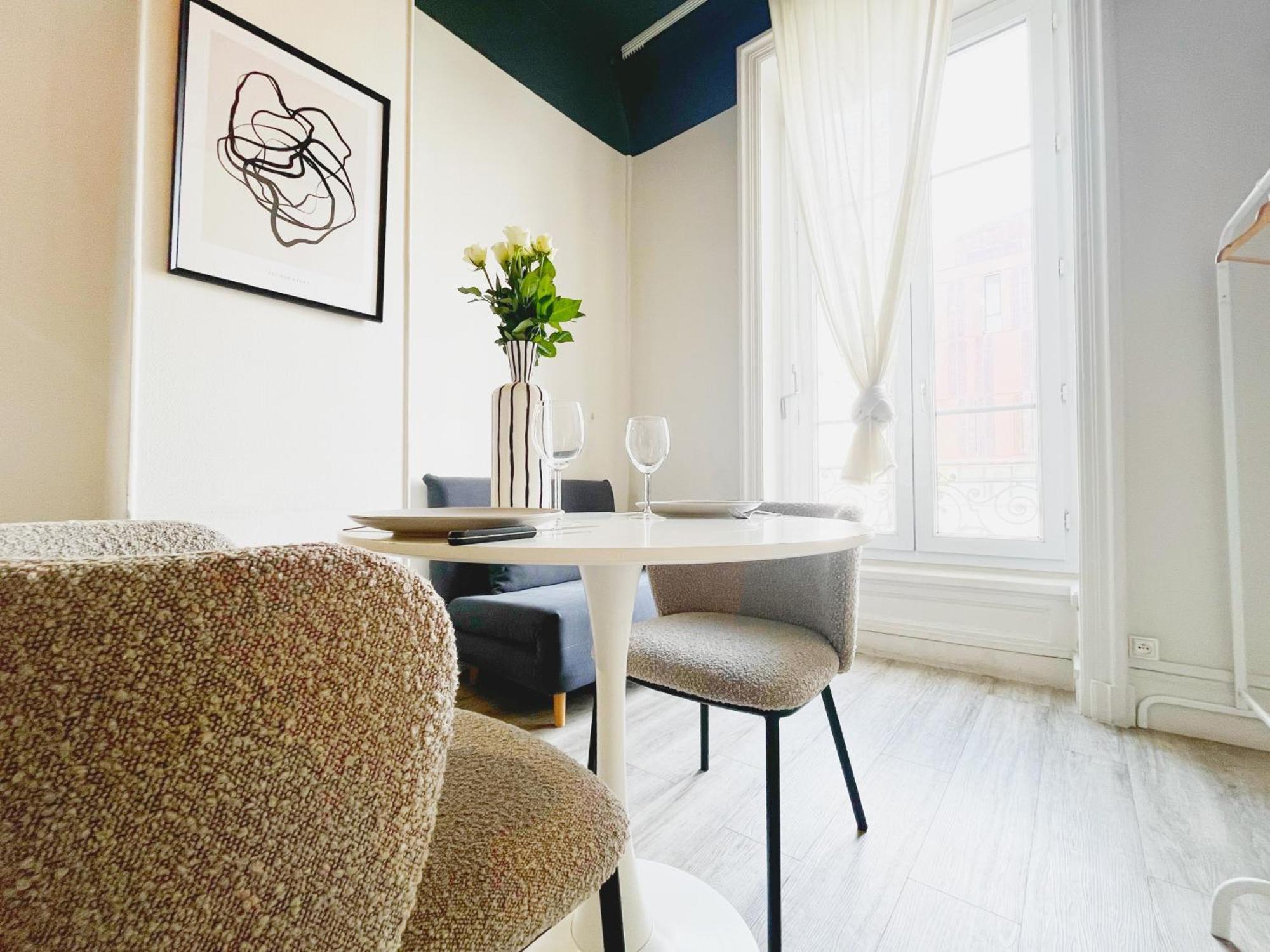 Suite Opium Lyon Exterior photo